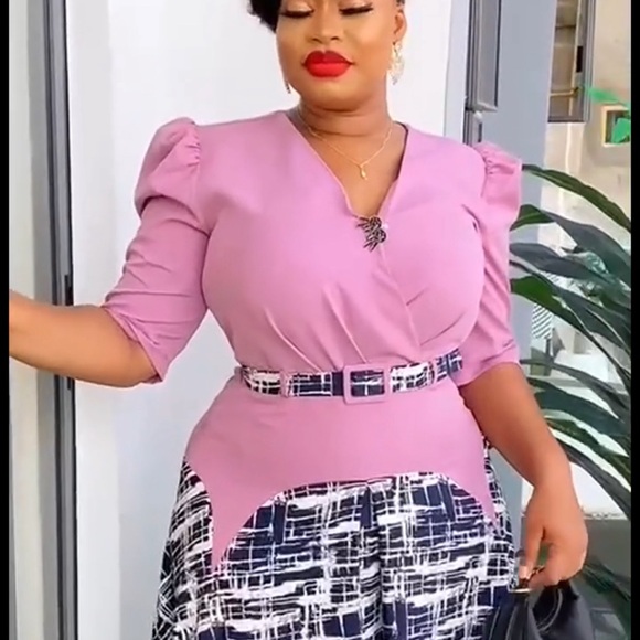 Adorable Color block dress - Picture 3 of 4